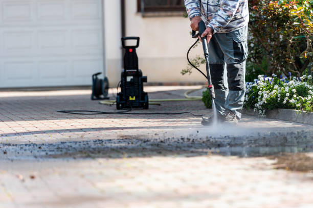 Best Deck Cleaning Services  in Pelham Manor, NY