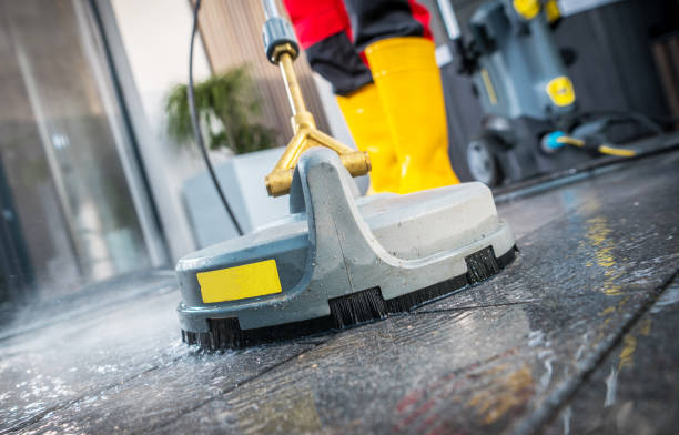 Best Deck Cleaning Services  in Pelham Manor, NY